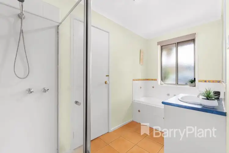 Sixth view of Homely house listing, 4 Romina Way, South Morang VIC 3752