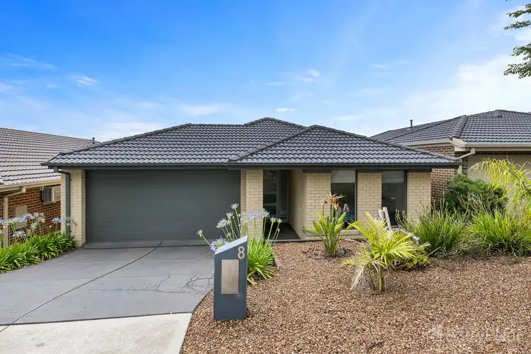 Main view of Homely house listing, 8 Belmont Crescent, Pakenham VIC 3810