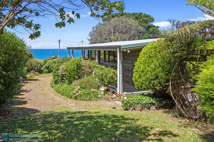 57 Great Ocean Road, Skenes Creek VIC 3233