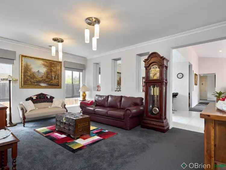 Fourth view of Homely house listing, 19 Richie Court, Drouin VIC 3818