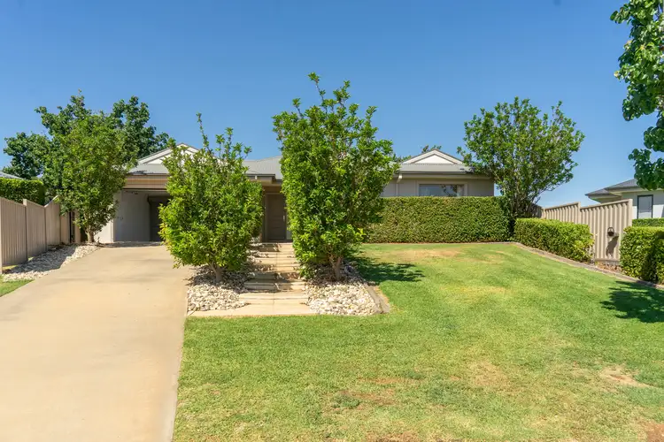 Main view of Homely house listing, 10 Glenda Court, Robinvale VIC 3549