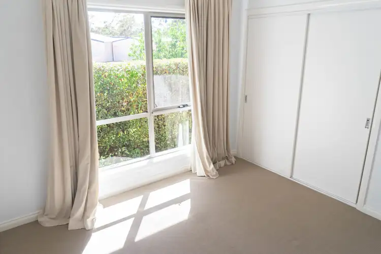 Seventh view of Homely house listing, 10 Glenda Court, Robinvale VIC 3549