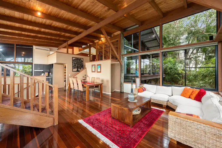 14 Cluden Street, Holland Park West QLD 4121