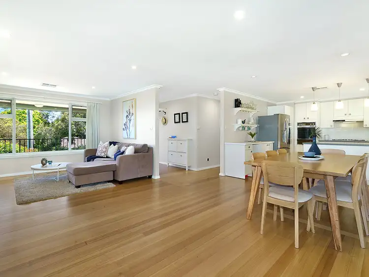 18 Russell Street, Greensborough VIC 3088