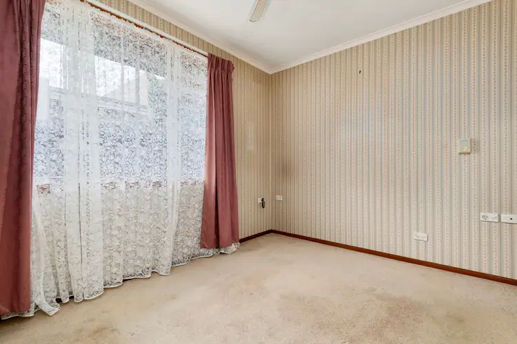 Fifth view of Homely unit listing, 1/126 Hoffmans Road, Essendon VIC 3040