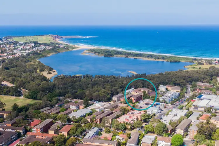 Second view of Homely unit listing, 2/32 Clarence Avenue, Dee Why NSW 2099