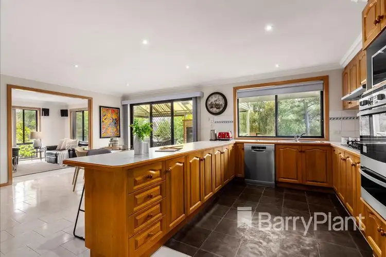 Fourth view of Homely house listing, 2 Dorman Court, Mill Park VIC 3082