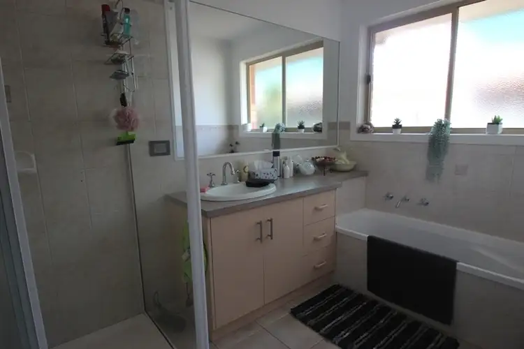Sixth view of Homely unit listing, 1/5 Apricot Circuit, Cobram VIC 3644