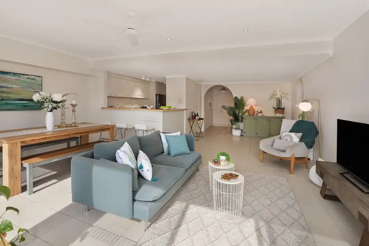 3/11 Carinya Street, Mooloolaba QLD 4557