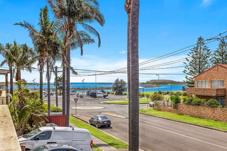 Fifth view of Homely townhouse listing, 1/37 Reddall Parade, Lake Illawarra NSW 2528