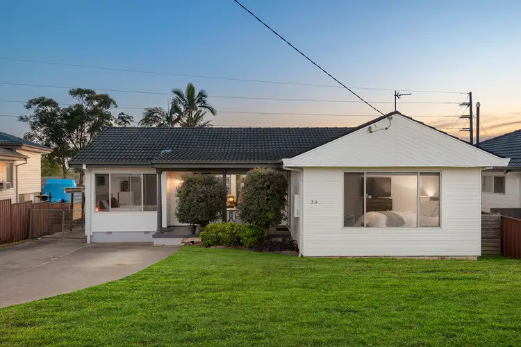 39 Sedgwick Avenue, Edgeworth NSW 2285