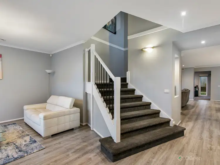 Fourth view of Homely house listing, 2 Sunhill Way, Berwick VIC 3806