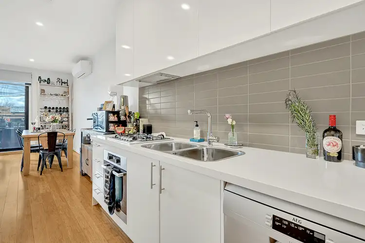 Fifth view of Homely apartment listing, 2/759 Gilbert Road, Reservoir VIC 3073