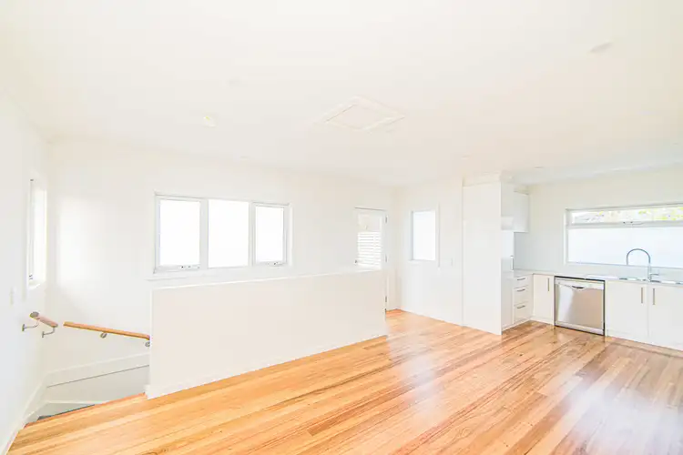 Sixth view of Homely unit listing, 3/33 Clements Grove, Reservoir VIC 3073