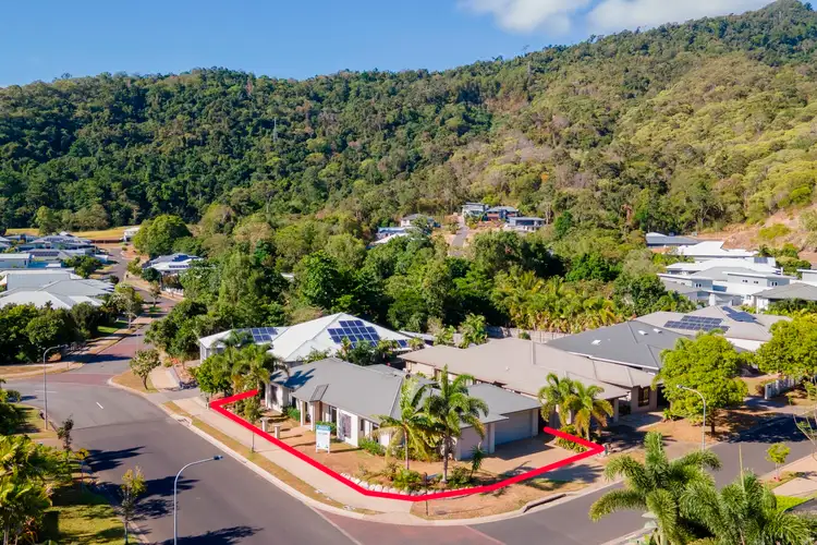 16 Ashwood Circuit, Smithfield QLD 4878