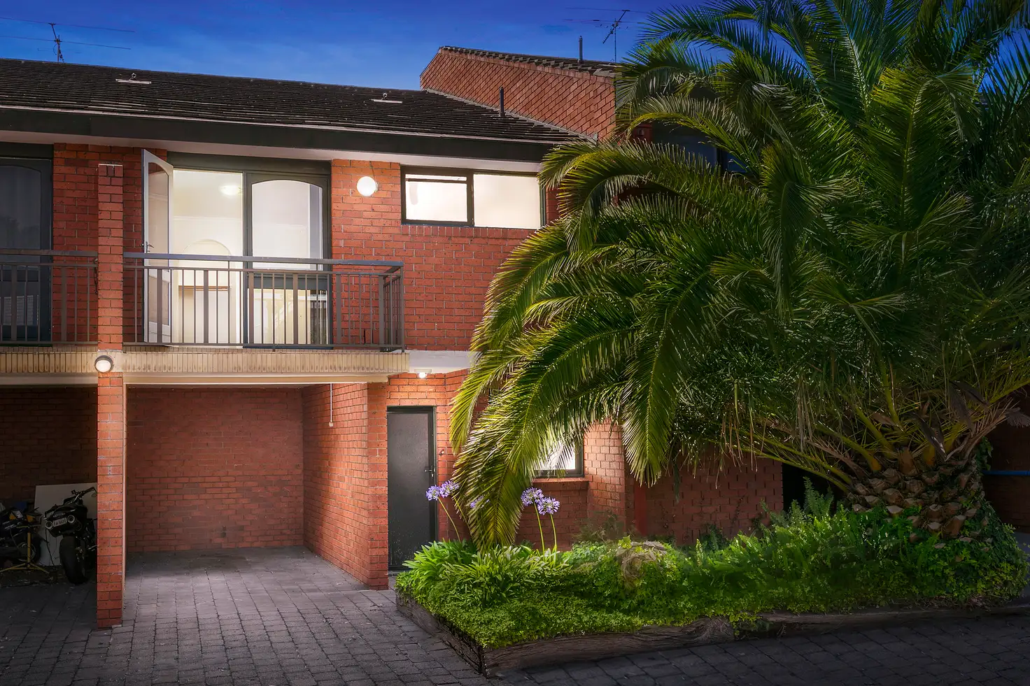 Main view of Homely townhouse listing, 2/3-5 Salter Street, Essendon VIC 3040