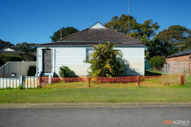 Fifth view of Homely house listing, 321 Old Pacific Highway, Swansea NSW 2281