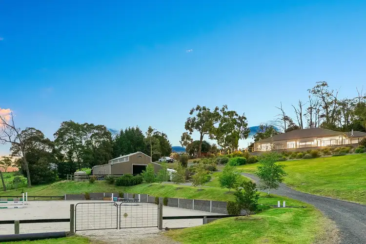 Main view of Homely house listing, 72 Bellbird Close, Pakenham VIC 3810