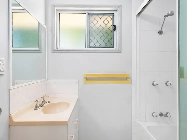 Fifth view of Homely house listing, 13 Bondeson Drive, Parkhurst QLD 4702