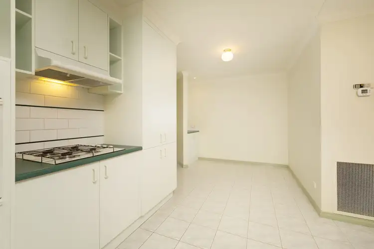 Seventh view of Homely house listing, 4 Putter Place, Wodonga VIC 3690