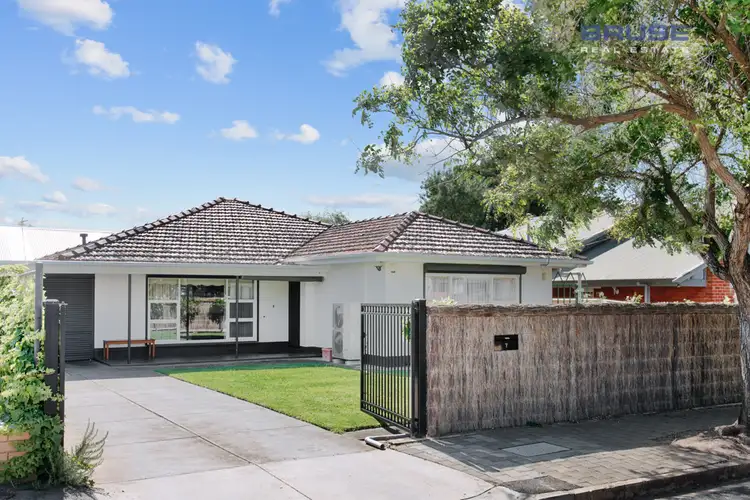 7 Arnold Street, Kingswood SA 5062