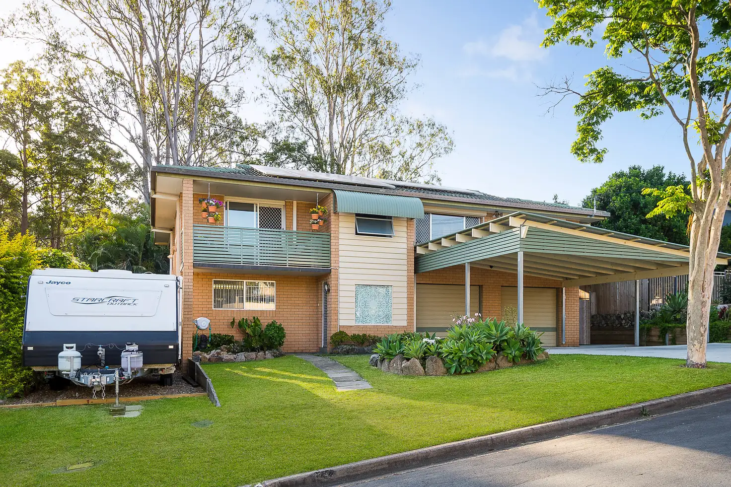 Main view of Homely house listing, 4 KURINGAL Drive, Ferny Hills QLD 4055