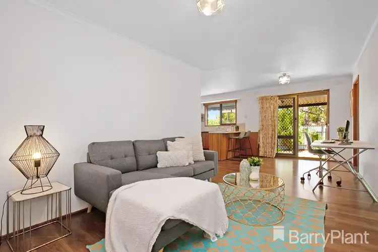 Fifth view of Homely house listing, 8 Sirius Court, Mill Park VIC 3082