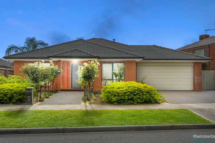 16 Jondarvan Drive, Mernda VIC 3754
