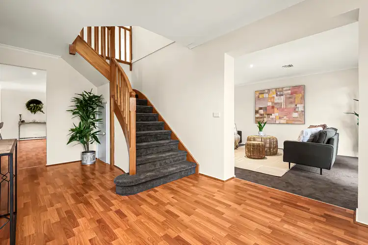 Second view of Homely house listing, 6 Wirilda Court, Sunbury VIC 3429