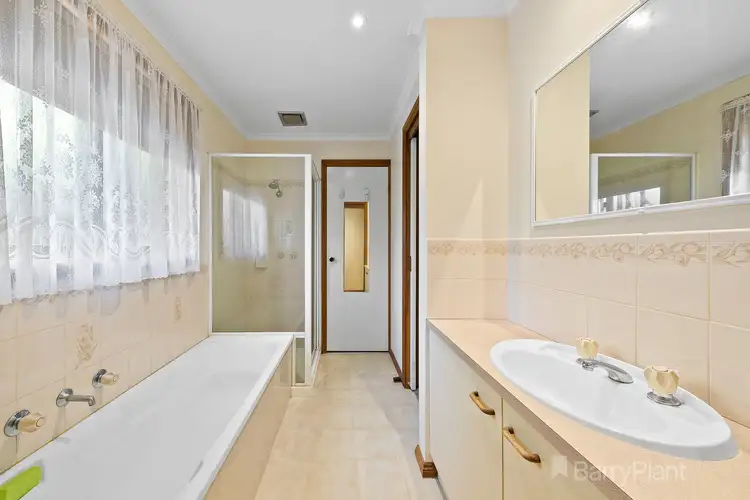 Sixth view of Homely house listing, 1/7 Inverness Close, Pakenham VIC 3810