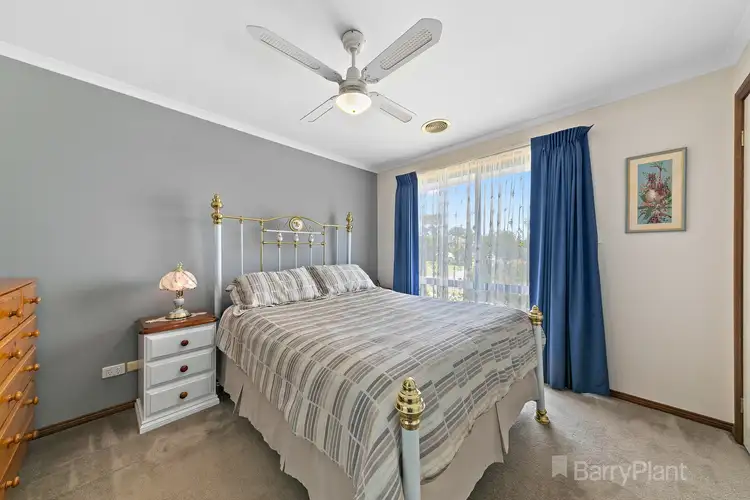Seventh view of Homely house listing, 1/7 Inverness Close, Pakenham VIC 3810