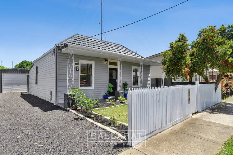 709 Doveton Street North, Soldiers Hill VIC 3350