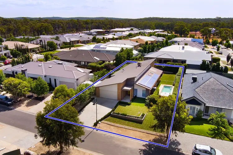 Main view of Homely house listing, 3 Rathlin Avenue, Junortoun VIC 3551