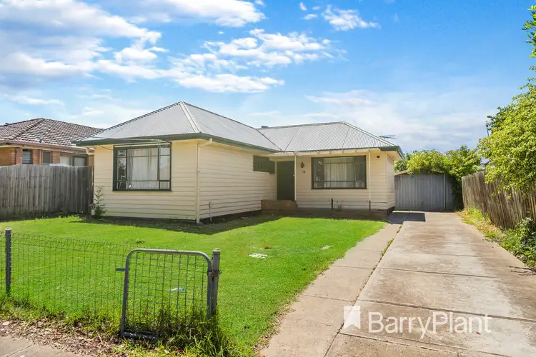16 Cobham Street, St Albans VIC 3021