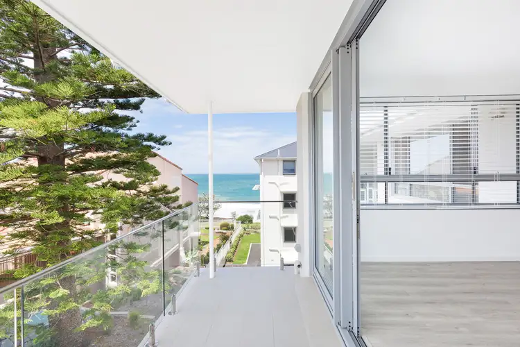 Third view of Homely apartment listing, 8/12 Coast Avenue, Cronulla NSW 2230