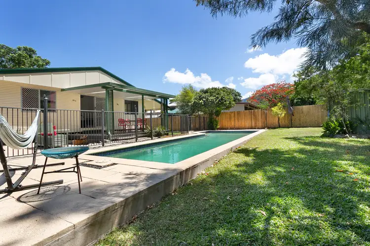 11 Moignard Street, Manoora QLD 4870