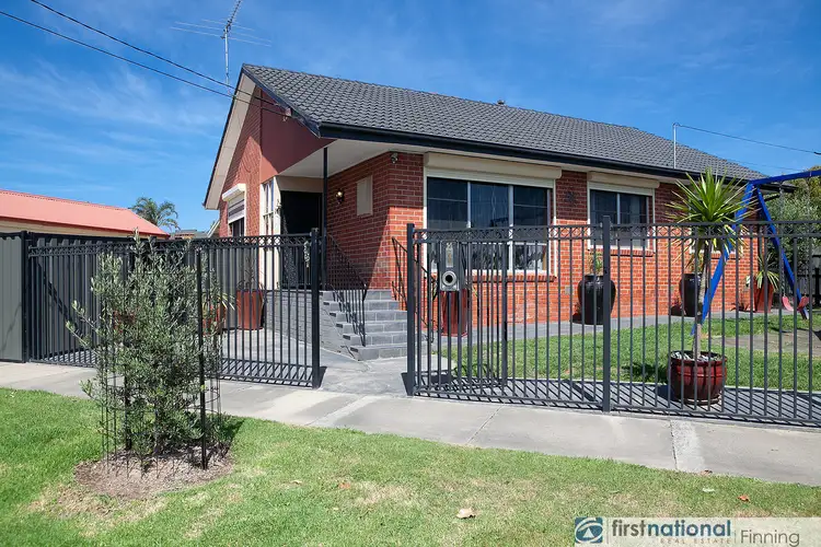 14 Sylvia Street, Dandenong North VIC 3175