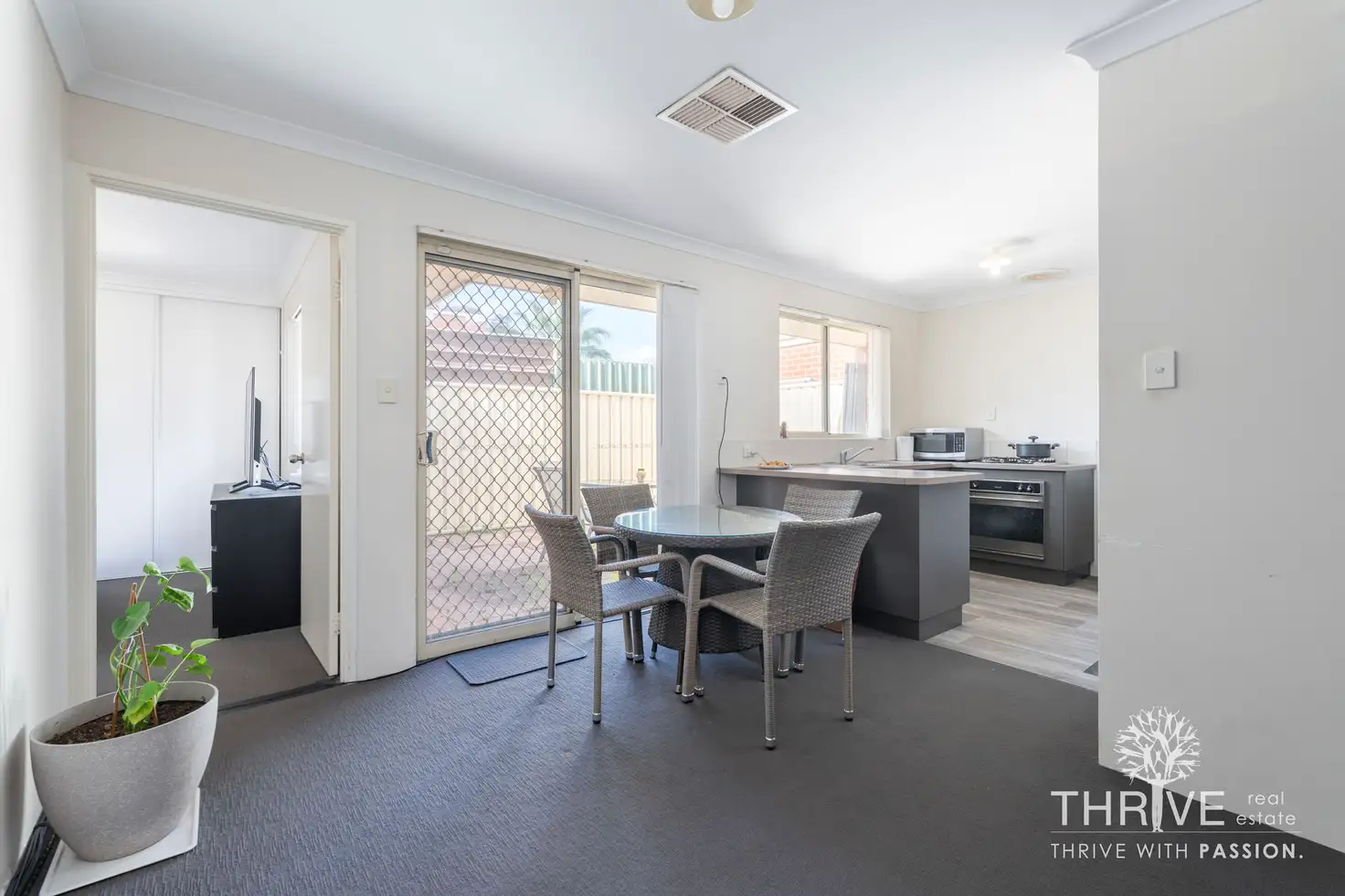 Main view of Homely unit listing, 4/207 Hill View Terrace, Bentley WA 6102