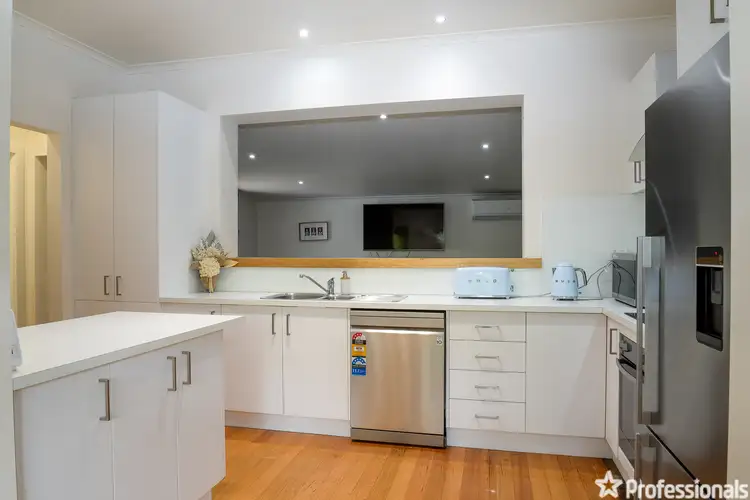 Fifth view of Homely house listing, 1 Ian Road, East Warburton VIC 3799