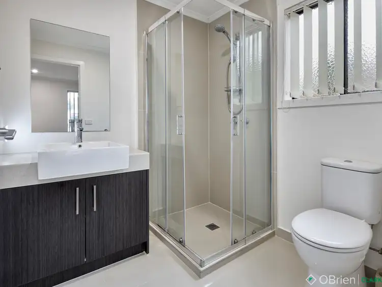 Sixth view of Homely unit listing, 1/11 Vivian Court, Drouin VIC 3818