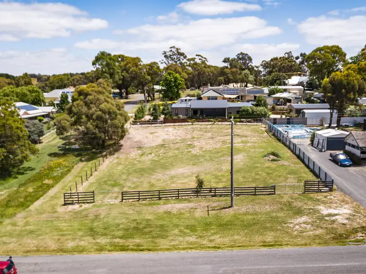 Lot 2/8 Wills Street, Beaufort VIC 3373