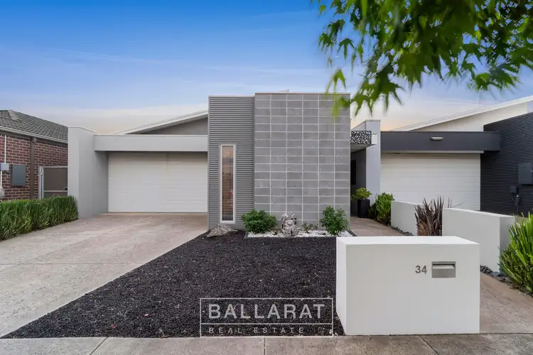 Main view of Homely house listing, 34 Willoby Drive, Alfredton VIC 3350