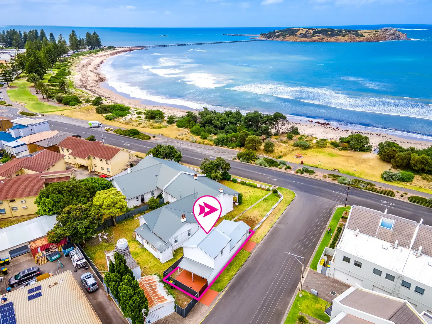 Main view of Homely unit listing, 2/33 Esplanade, Victor Harbor SA 5211