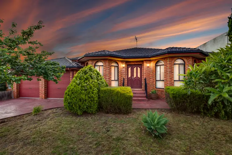 4 Camelot Place, Hillside VIC 3037