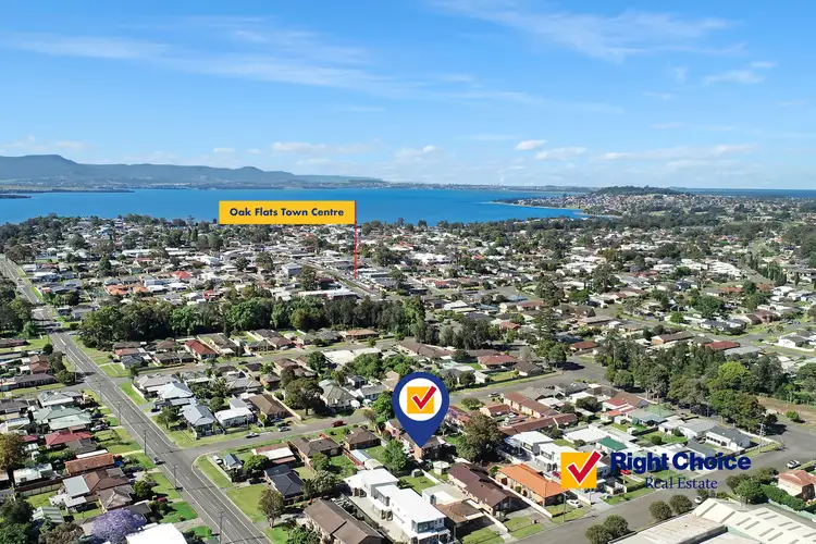 Main view of Homely townhouse listing, 2/9 Madden Street, Oak Flats NSW 2529