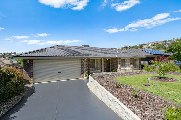 39 Meaby Drive, Pakenham VIC 3810