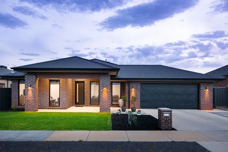 21 Brudian Drive, Strathfieldsaye VIC 3551