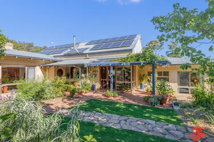 150 Urch Road, Roleystone WA 6111