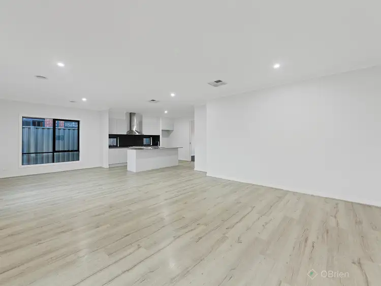 Second view of Homely house listing, 118 Lineham Drive, Cranbourne East VIC 3977