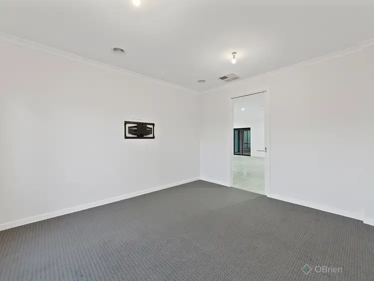 Fourth view of Homely house listing, 118 Lineham Drive, Cranbourne East VIC 3977